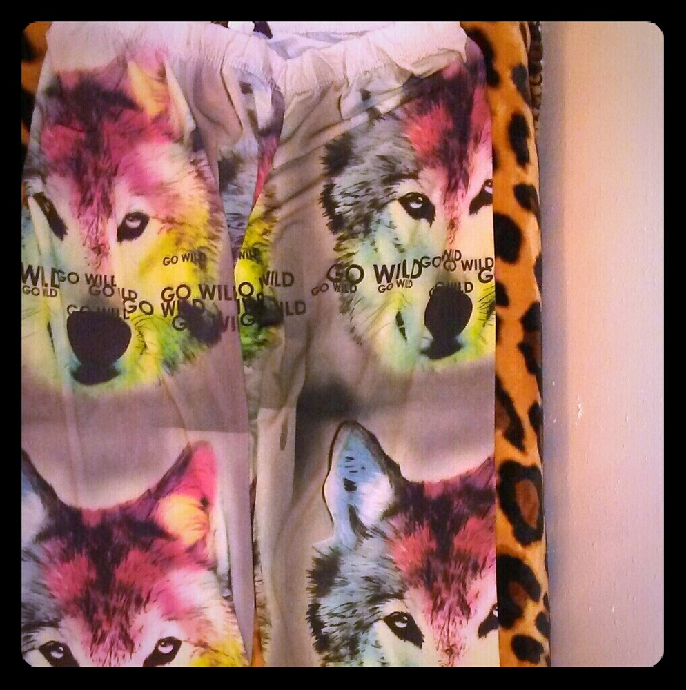 Wolf leggings
